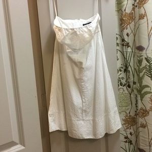 White strapless dress